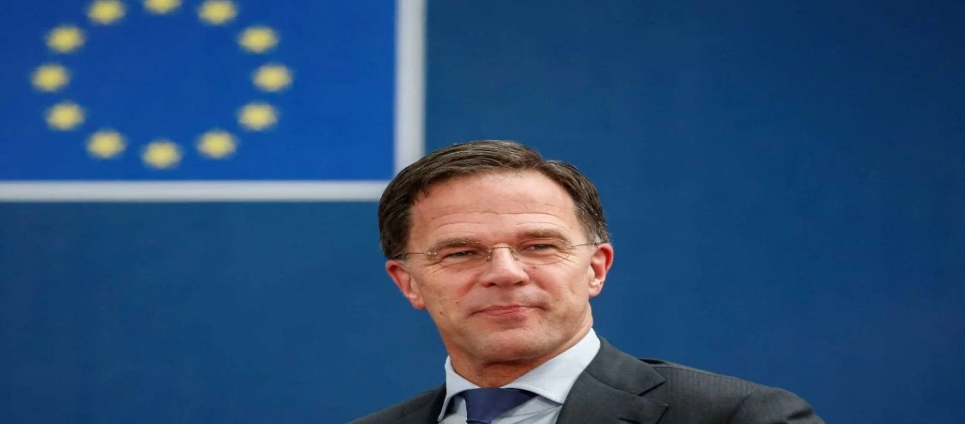Σύνοδος Κορυφής: Ο πρωθυπουργός της Ολλανδίας βαριέται και το δείχνει - Έφερε βιβλίο για να περάσει η ώραα